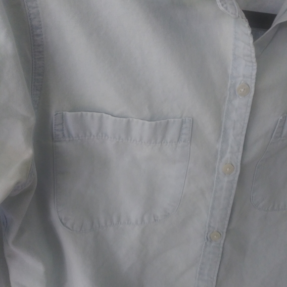 ❤Hollister Beaded Collar Light Denim Top Size S - Picture 6 of 15